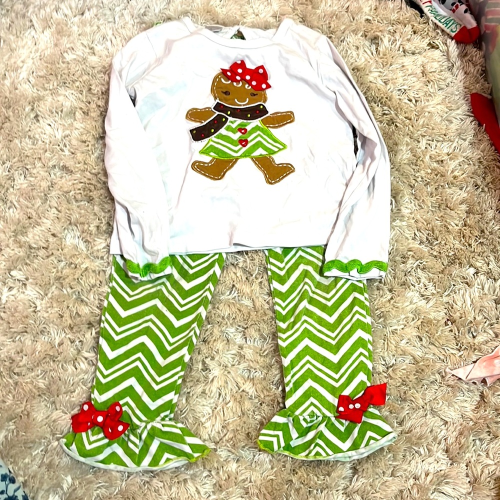 Gingerbread outfit